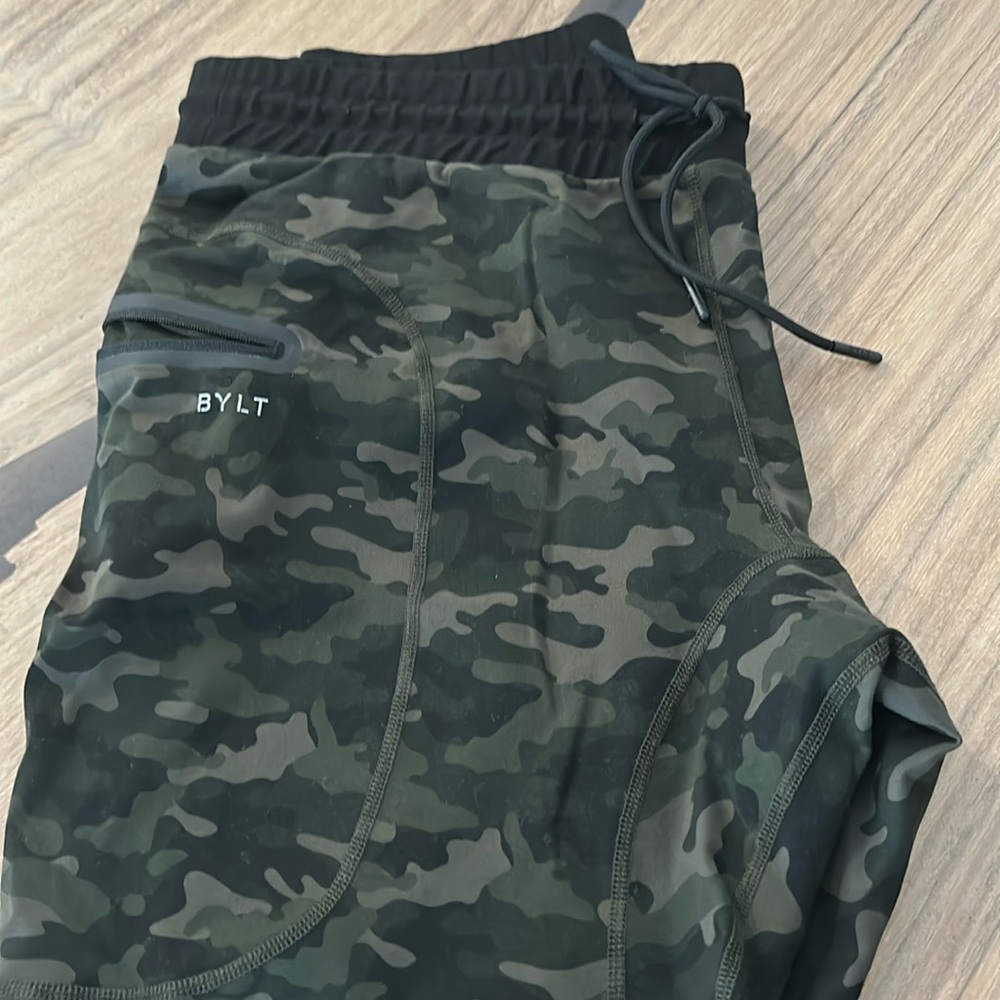 Bylt joggers